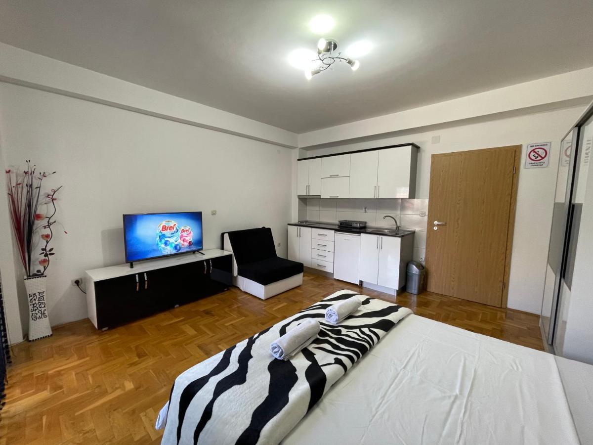 Front Beach Exclusive Apartments Struga Luaran gambar