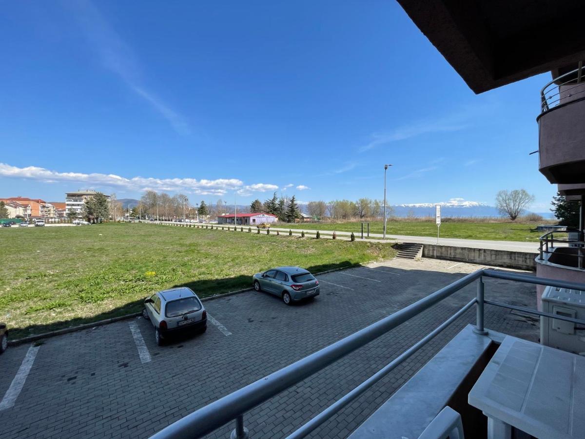 Front Beach Exclusive Apartments Struga Luaran gambar