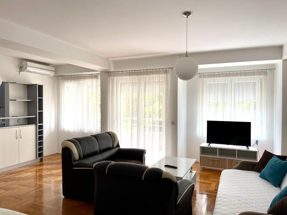 Front Beach Exclusive Apartments Struga Luaran gambar