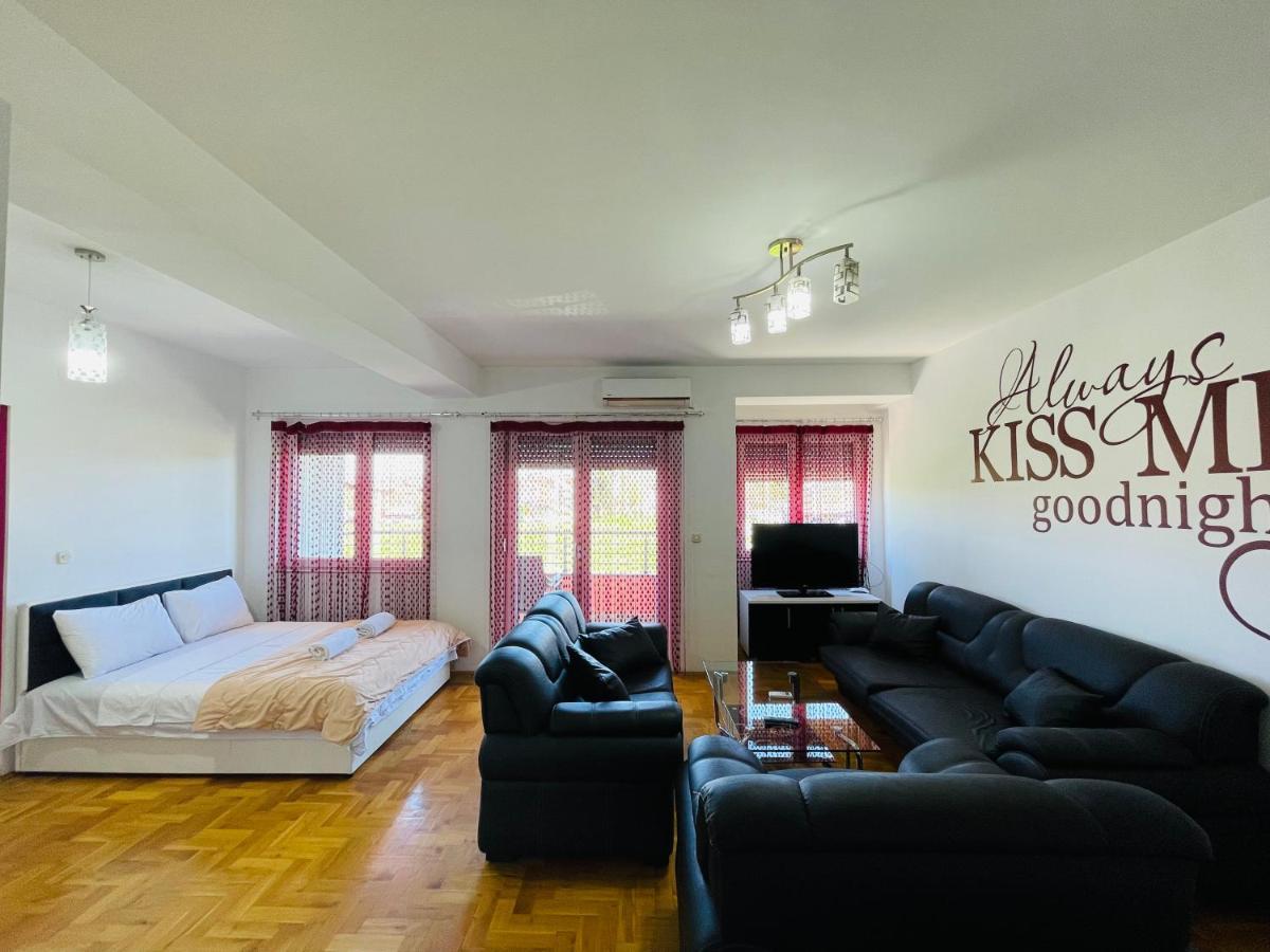 Front Beach Exclusive Apartments Struga Luaran gambar