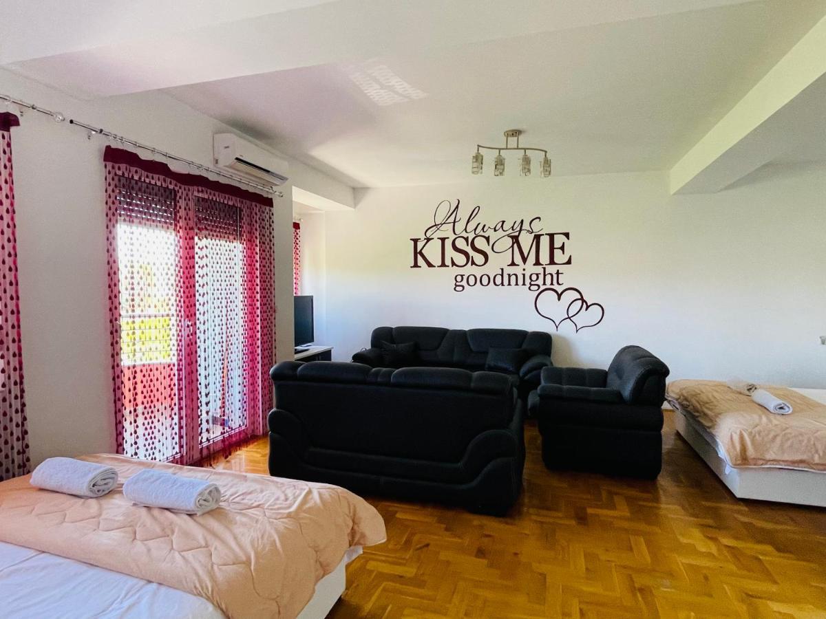 Front Beach Exclusive Apartments Struga Luaran gambar