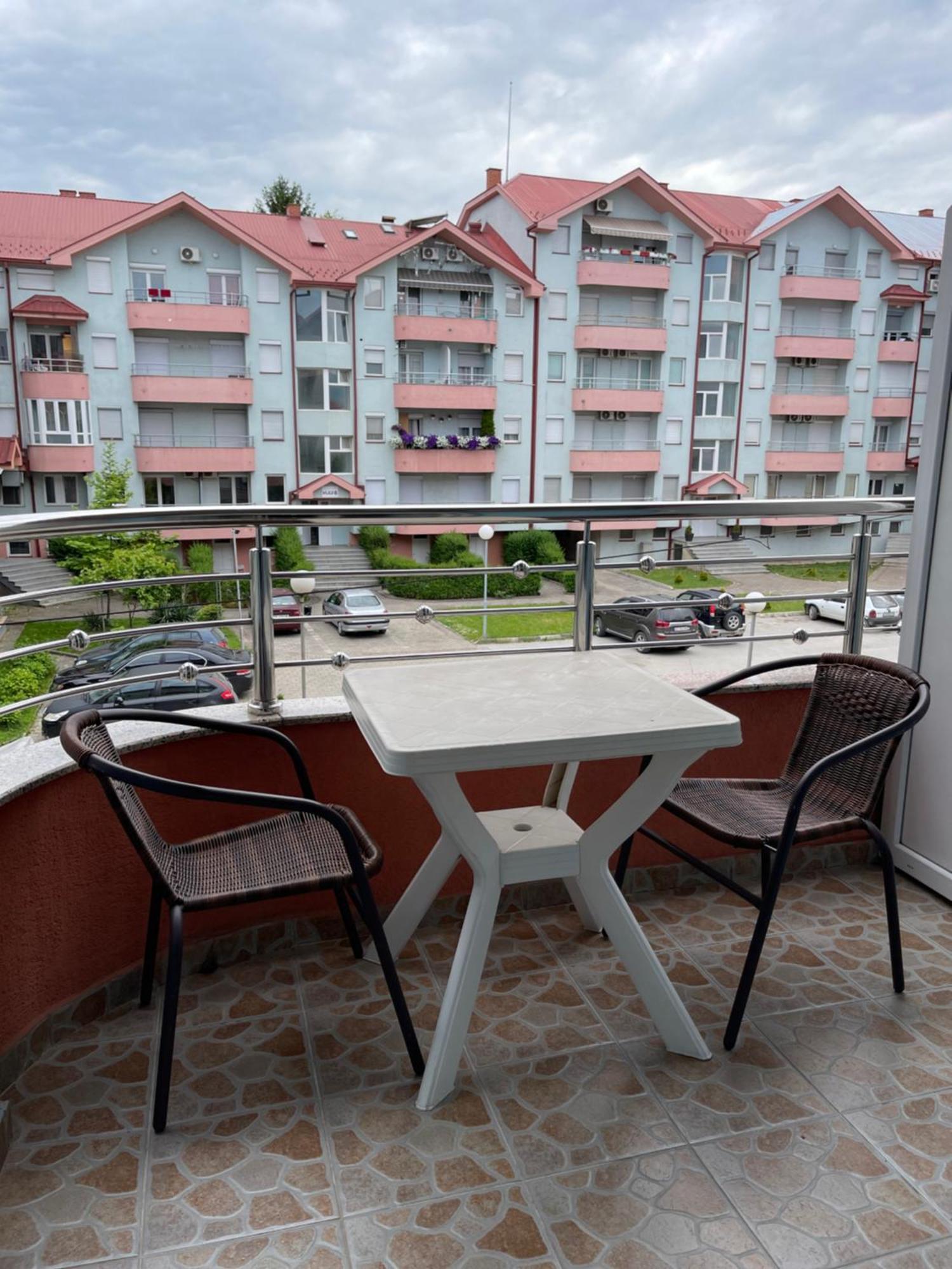 Front Beach Exclusive Apartments Struga Luaran gambar